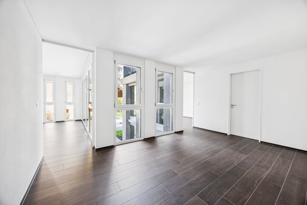 ERSTVERMIETUNG: Moderne Split-Level-Wohnung mit Charme in Zürich-Oerlikon 6