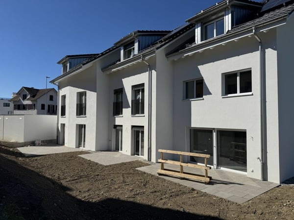 Neu-Modern-Bezugsbereit 3