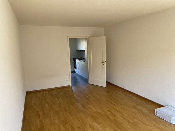 grosszügige 2.5 ZWG im Zentrum von Zürich - mit Küche 4