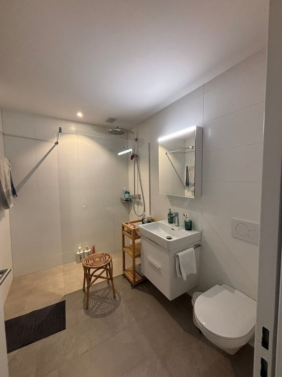 Wunderschöne neurenovierte Wohnung 6