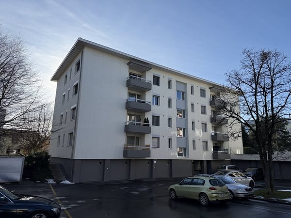 Grosszügige 4.5-Zimmerwohnung in erstklassiger, ruhiger Lage! 1