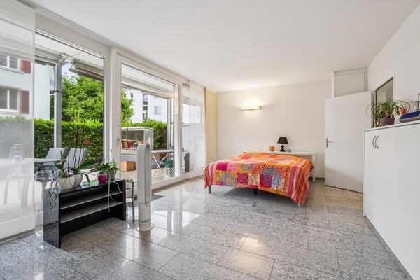 ALL IN ONE - WOHNEN UND/ODER ARBEITEN AN TOPP LAGE 10