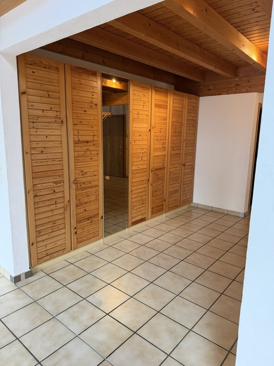 Grosszügige 215 m² Wohnung mit Sauna, Galerie und grosser Terrasse 5