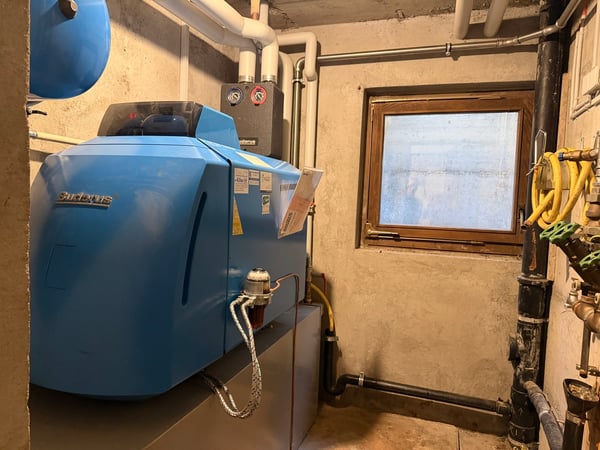 Heimelige Dachwohnung mit schönem Bergblick 13