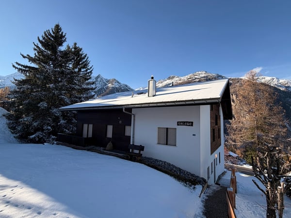 Heimelige Dachwohnung mit schönem Bergblick 3