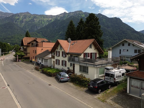 Wohnhaus mit 3 Wohneinheiten 8