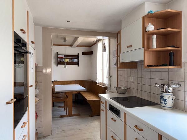 Wohnhaus mit 3 Wohneinheiten 13