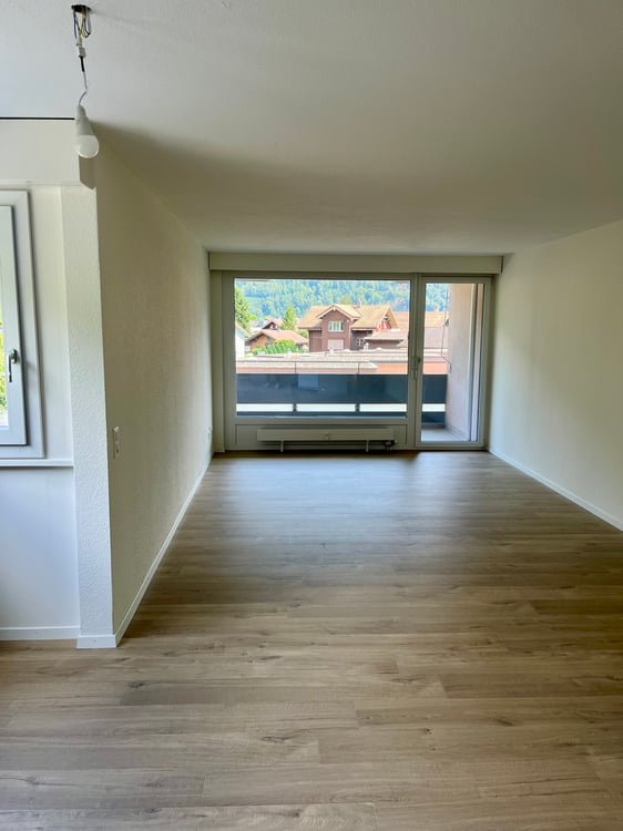 Helle 4.5-Zimmerwohnung mit schöner Bergsicht 9