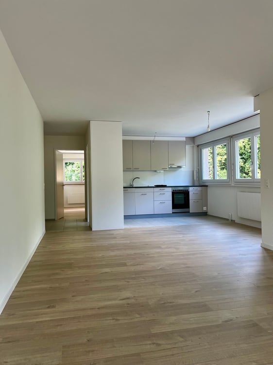 Helle 4.5-Zimmerwohnung mit schöner Bergsicht 10