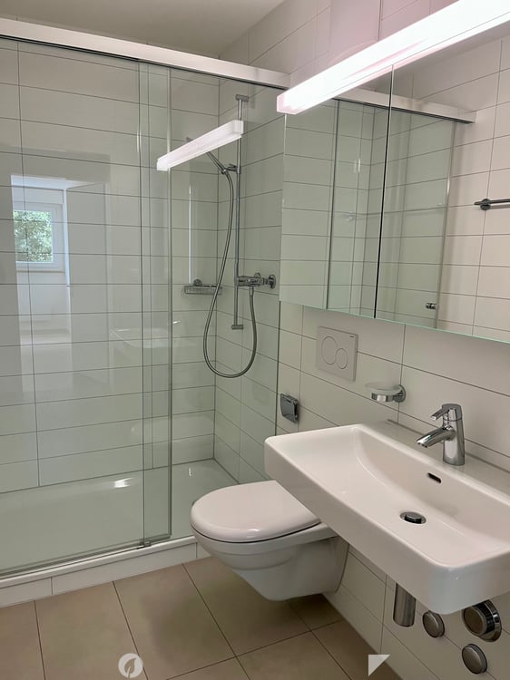 Helle 1.5-Zimmerwohnung mit schöner Bergsicht 7