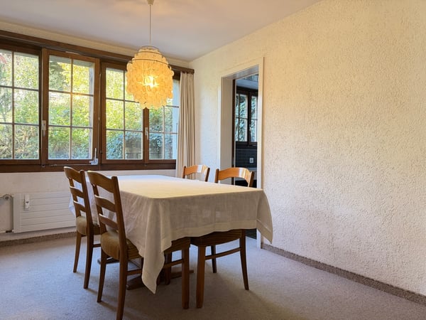 Heimelige 2½-Zimmer-Wohnung mit herrlicher Bergsicht in Grindelwald 8
