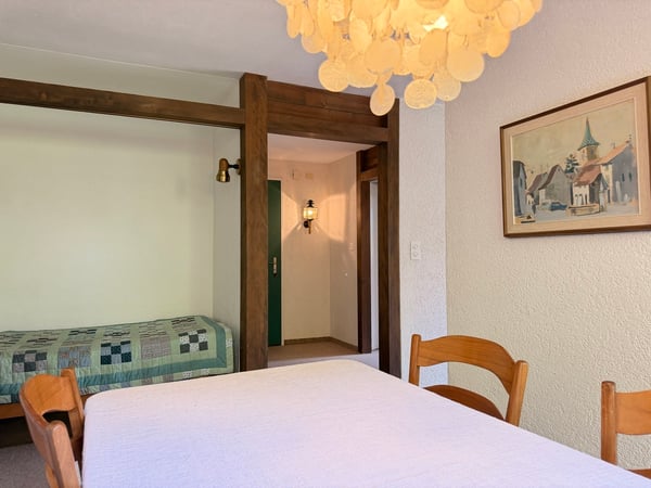 Heimelige 2½-Zimmer-Wohnung mit herrlicher Bergsicht in Grindelwald 4