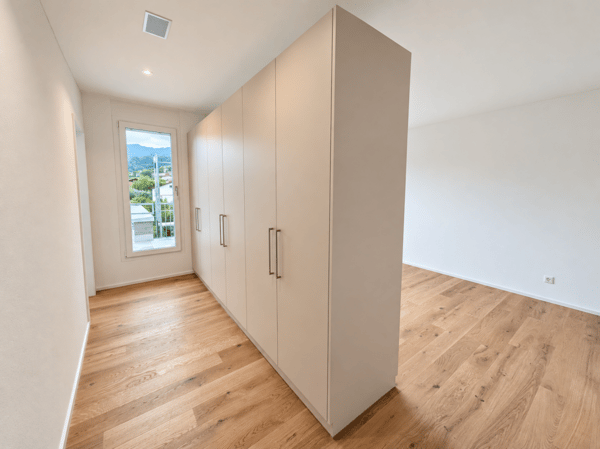 Äusserst hochwertige Attikawohnung mit riesiger Terrasse und wunderschöner Weitsicht 7