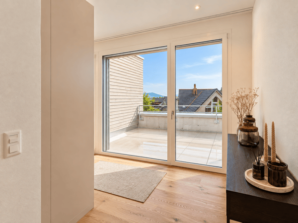 Äusserst hochwertige Attikawohnung mit riesiger Terrasse und wunderschöner Weitsicht 7