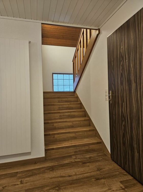 Neuwertige 4.5 Zimmer-Maisonettwohnung im Dorfzentrum 13