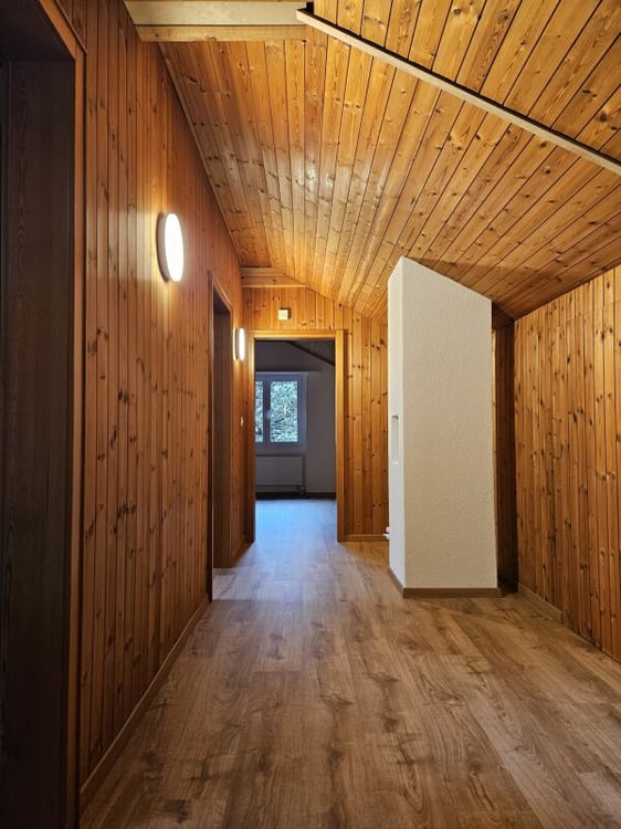 Neuwertige 4.5 Zimmer-Maisonettwohnung im Dorfzentrum 14