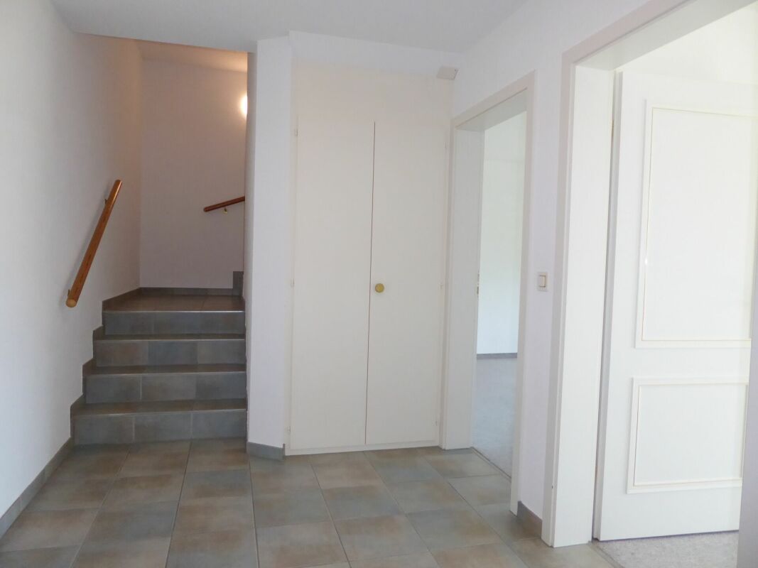 Detached 5 1/2-room single-family house with attractive distant view