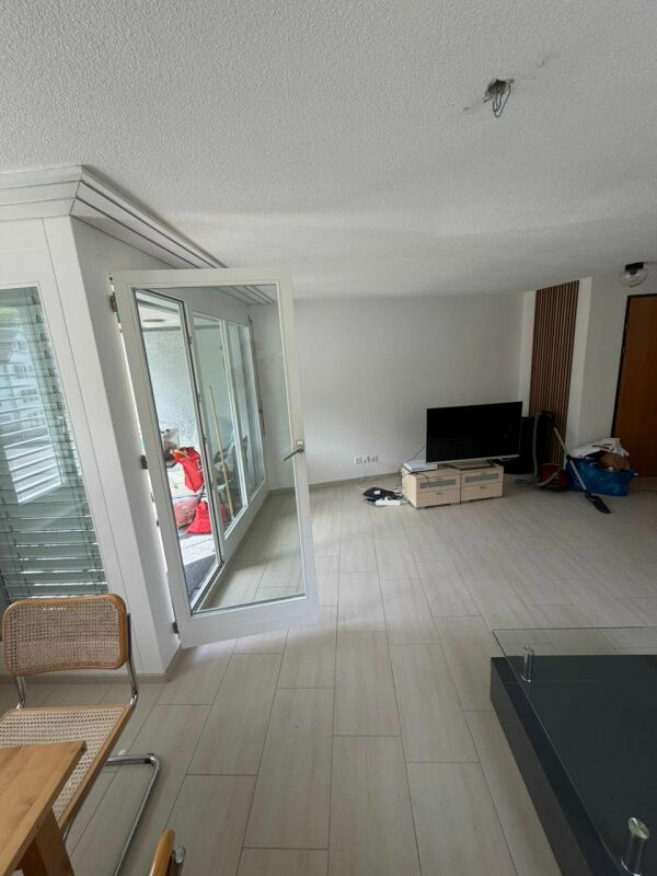 grosszügige 4.5-Zimmer-Wohnung mit Balkon im Zentrum von Vilters