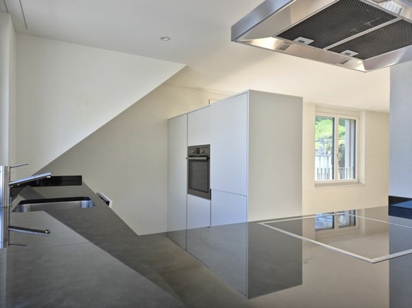 neuwertige 4.5-Zimmer-Maisonette-Wohnung mit Loggia an zentraler Lage 4