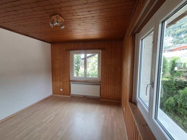 4.5-Zimmer Hausteil mit grossem Garten 3