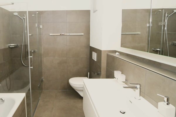 neuwertige 3.5-Zimmer-Wohnung an zentraler Lage 4