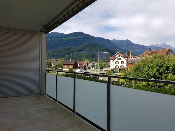 neuwertige und grossflächige 5.5-Zimmerwohnung in Gehdistanz zum Walensee 10