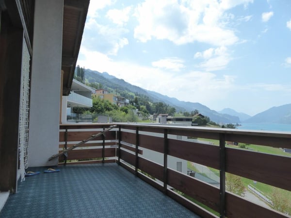 4 1/2-Zimmer-Einfamilienhaus mit attraktiver Seesicht 9
