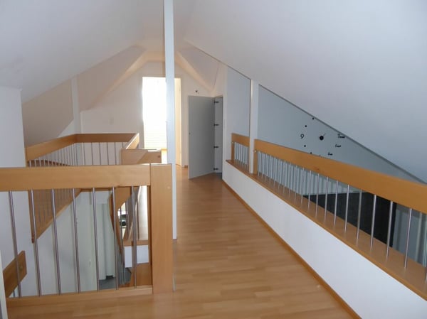 familienfreundliche und grosszügige 6-Zimmer-Maisonette-Wohnung 17