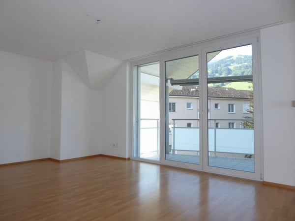 familienfreundliche und grosszügige 6-Zimmer-Maisonette-Wohnung 9