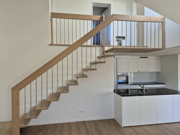 neuwertige 4.5-Zimmer-Maisonette-Wohnung mit Loggia an zentraler Lage in Mels 4
