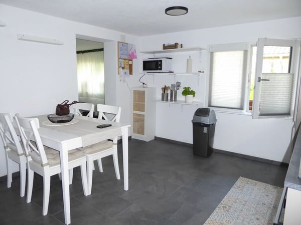 4 1/2-Zimmer-Wohnung an ruhiger Lage 2