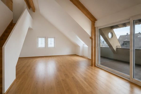 neuwertige 4 1/2-Zimmer-Wohnung