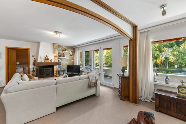 grosszügige 2-Zimmer-Ferienwohnung mit Balkon und einem Tiefgaragenplatz 14