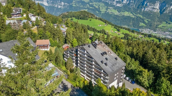 grosszügige 2-Zimmer-Ferienwohnung mit Balkon und einem Tiefgaragenplatz 20