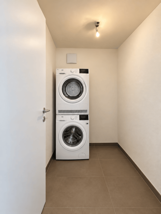 neuwertige 4.5-Zimmer-Wohnung inmitten von Mels 7