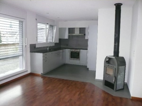 schöne 3.5 Zimmer-Attikawohnung an zentraler Lage 4