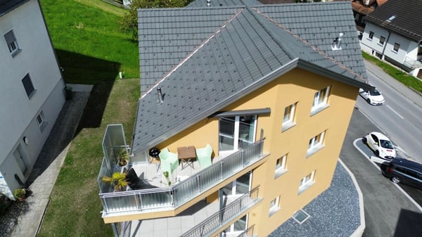 3 1/2-Zimmer-Dachwohnung mit Tiefgaragen- und Aussenparkplatz 18
