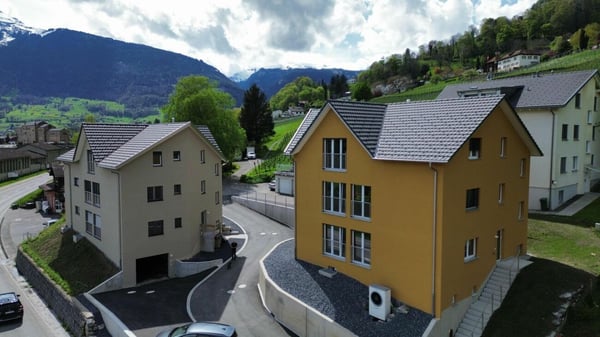 3 1/2-Zimmer-Dachwohnung mit Tiefgaragen- und Aussenparkplatz 16