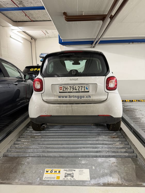 Tiefgaragenplatz am Central beim HB (Kleinfahrzeug wie Smart) 1