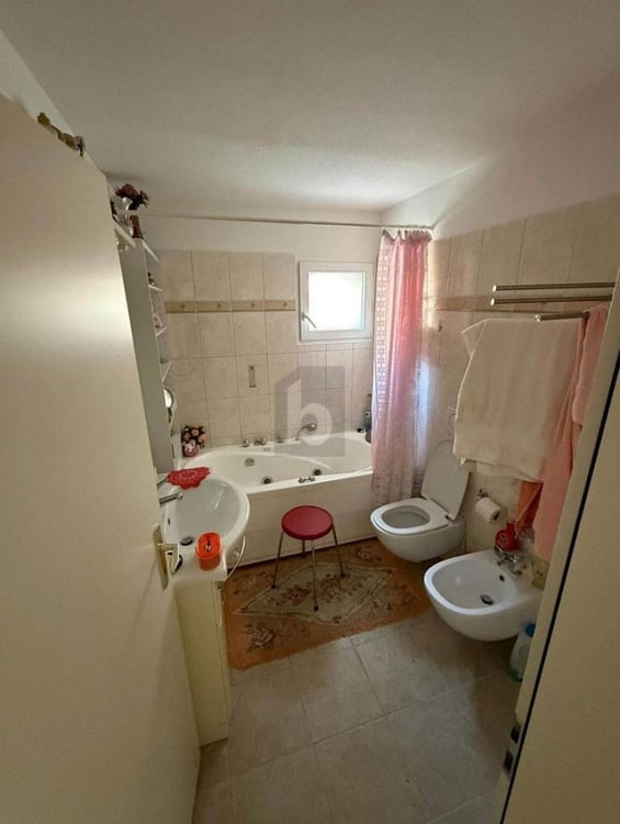 TRANQUILLO E SOLEGGIATO 4