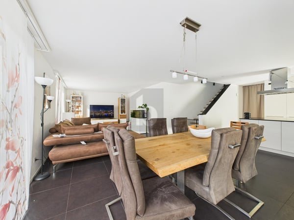 MODERN AN TOP LAGE 3