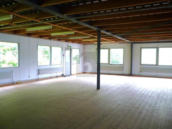 GRANDES SURFACES AVEC QUAI DE LIVRAISON! 4