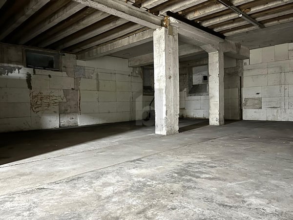 LAGERFLÄCHE MIT VIELEN NUTZUNGSMÖGLICHKEITEN 4