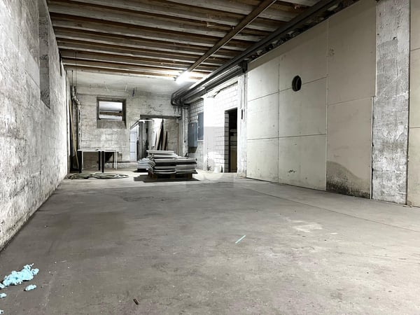 LAGERFLÄCHE MIT VIELEN NUTZUNGSMÖGLICHKEITEN 2