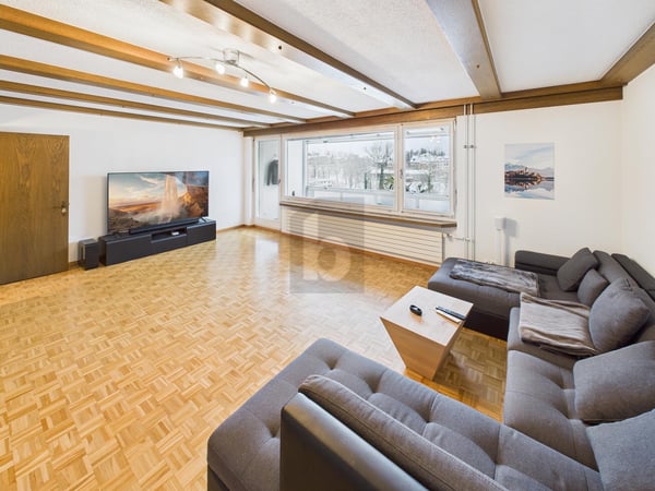 LICHTDURCHFLUTET MIT VIEL RAUM FÜR KREATIVITÄT 2