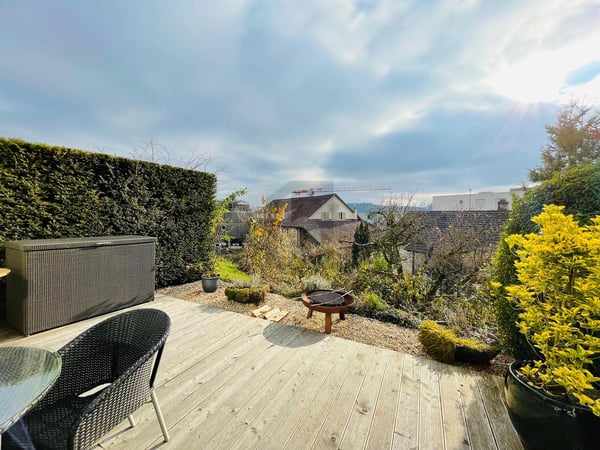 MODERN MIT PANORAMAFENSTERN 2