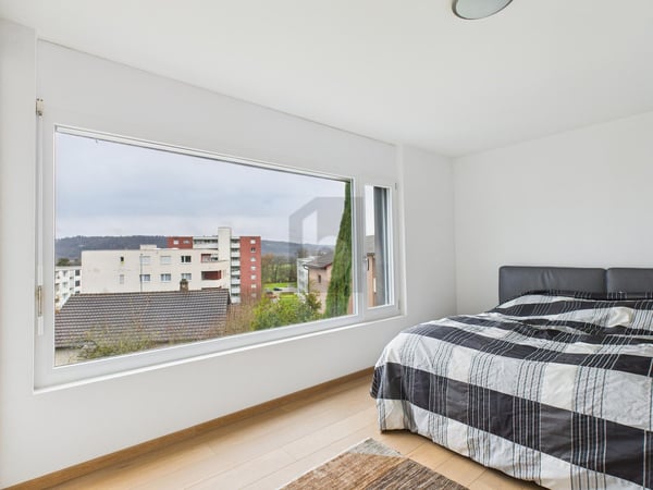 MODERN MIT PANORAMAFENSTERN 5