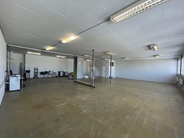 GROSS UND AN IDEALER LAGE 3