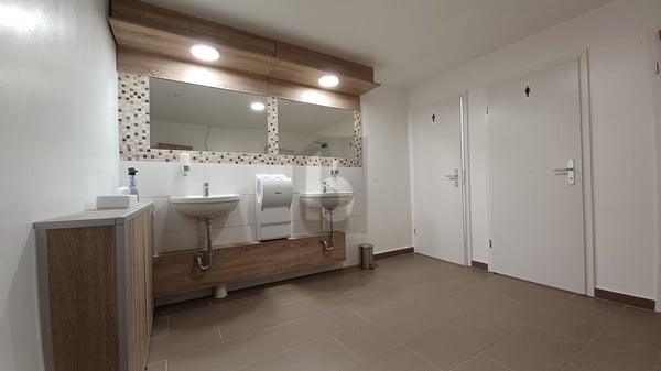 IDEALE LAGE MIT VIELEN NUTZUNGSMÖGLICHKEITEN 3