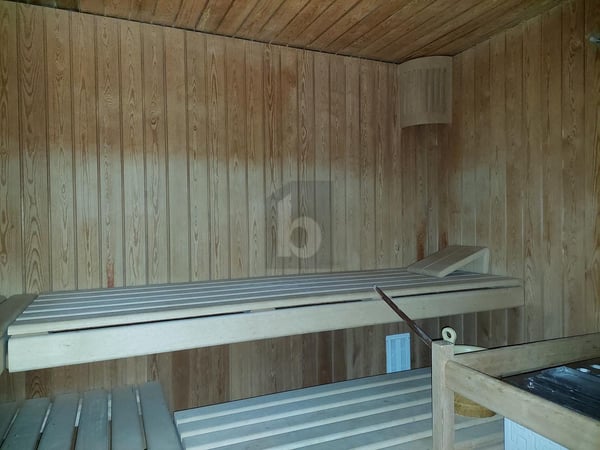 ATTRAKTIVER STANDORT MIT VIEL POTENTIAL ! 5